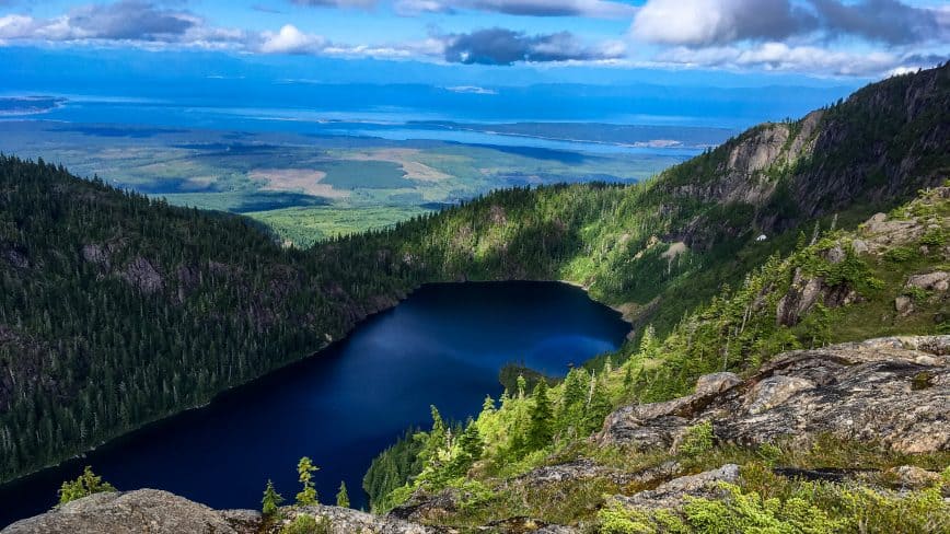 Rosemarie Lake to Mount Chief Frank